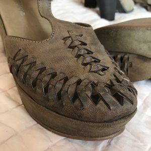 Antelope Platform wedges